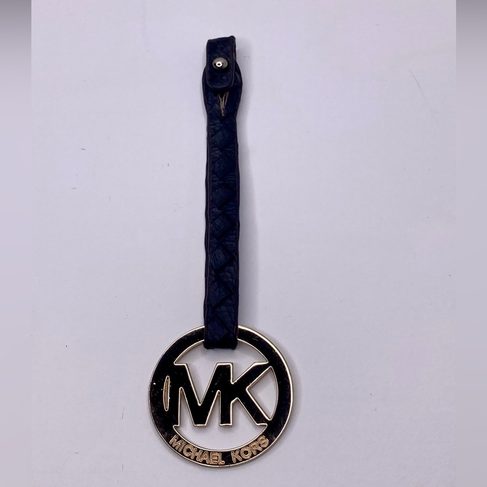 MICHAEL KORS GOLD HARDWARE MK LOGO CHARM  BLACK LEATHER HANDBAG FOB